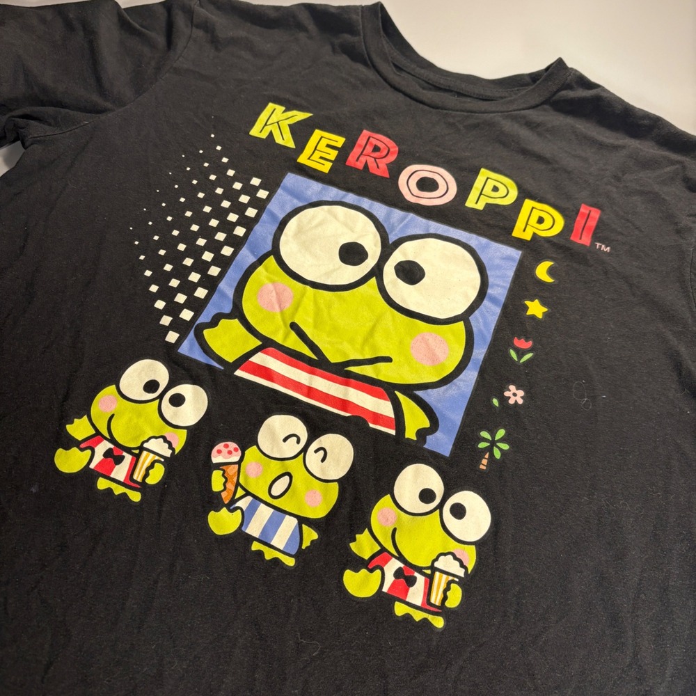 Keroppi‎ by Sanrio Black T-Shirt 2022 Small Cartoon Frog Kawaii Character